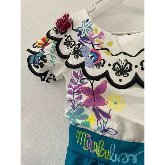 Disneys Mirabel Costume Size 9/10 - Picture 6 of 14